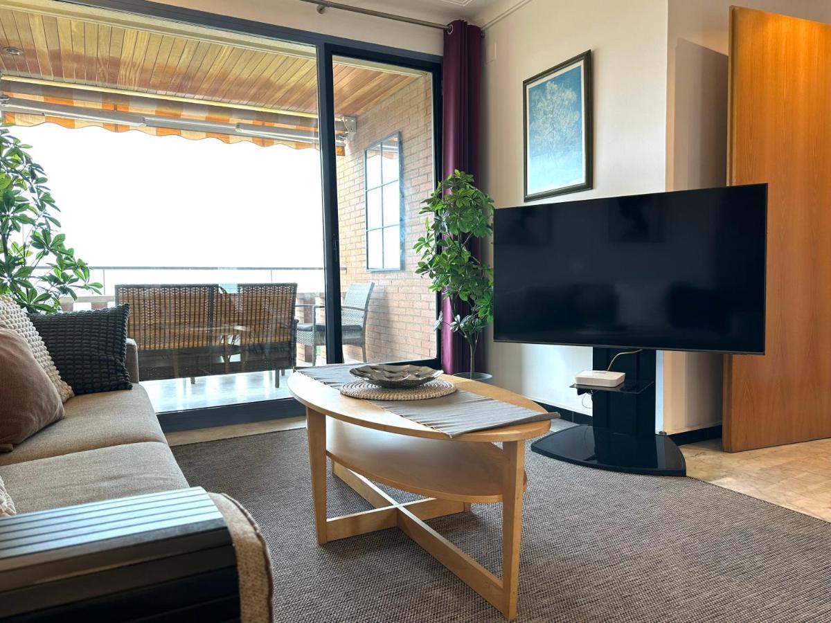 Lets Holidays Apartment Sea Views In 바르셀로나 외부 사진