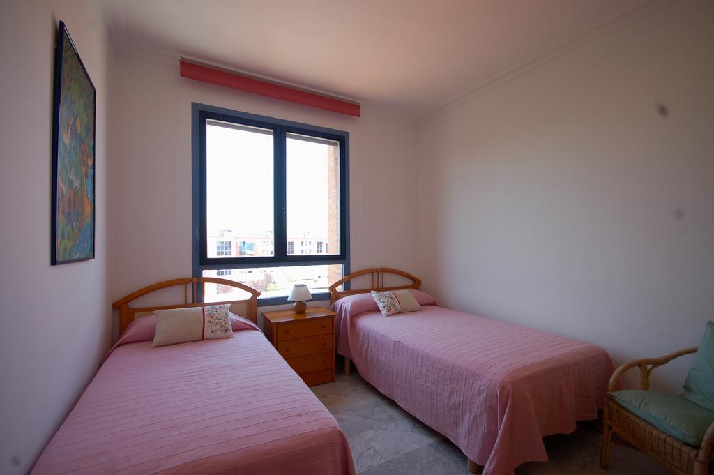 Lets Holidays Apartment Sea Views In 바르셀로나 객실 사진