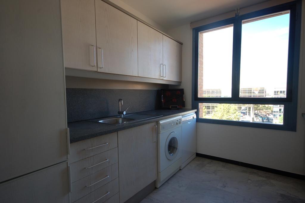 Lets Holidays Apartment Sea Views In 바르셀로나 객실 사진