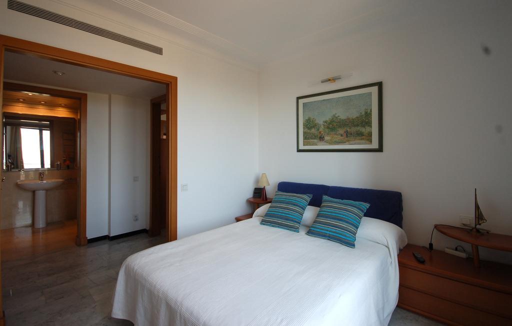Lets Holidays Apartment Sea Views In 바르셀로나 객실 사진